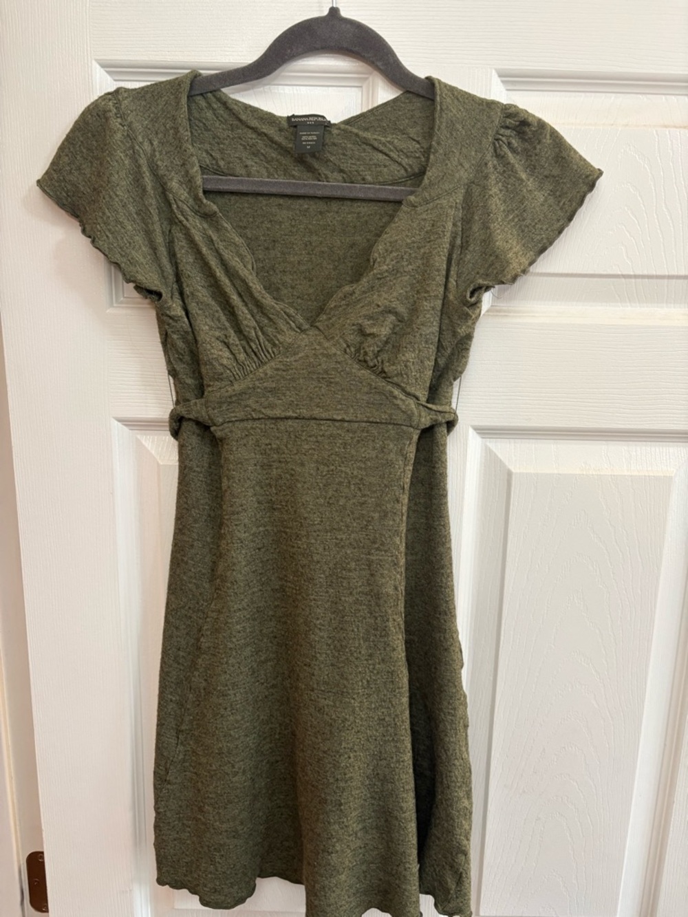 Banana Republic 50% wool mini dress belted short sleeve office contemporary M